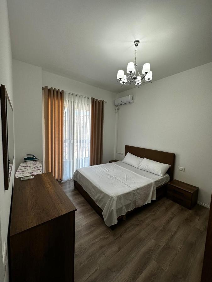 Appartamento Myhouse At 21 Dhjetori Tirana Esterno foto