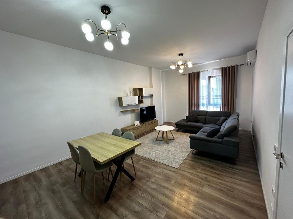 Appartamento Myhouse At 21 Dhjetori Tirana Esterno foto